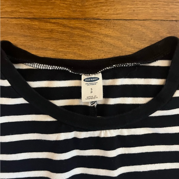 Bundle *** Old Navy Black and White Stripe Dress and orange and white dress - Picture 3 of 6